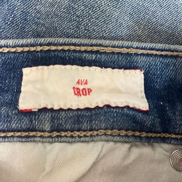 ✨ Lucky Brand Ava Crop Skinny Jeans - Size 10/30 (M) | Classic Mid-Wash Denim ✨ - Picture 6 of 10